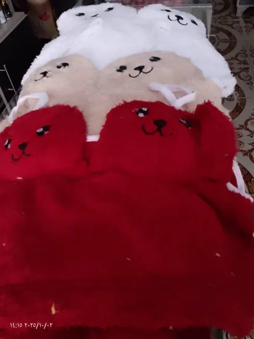 طقم شرط قطعتين الالوان ابيض نهدي بيج اخضر